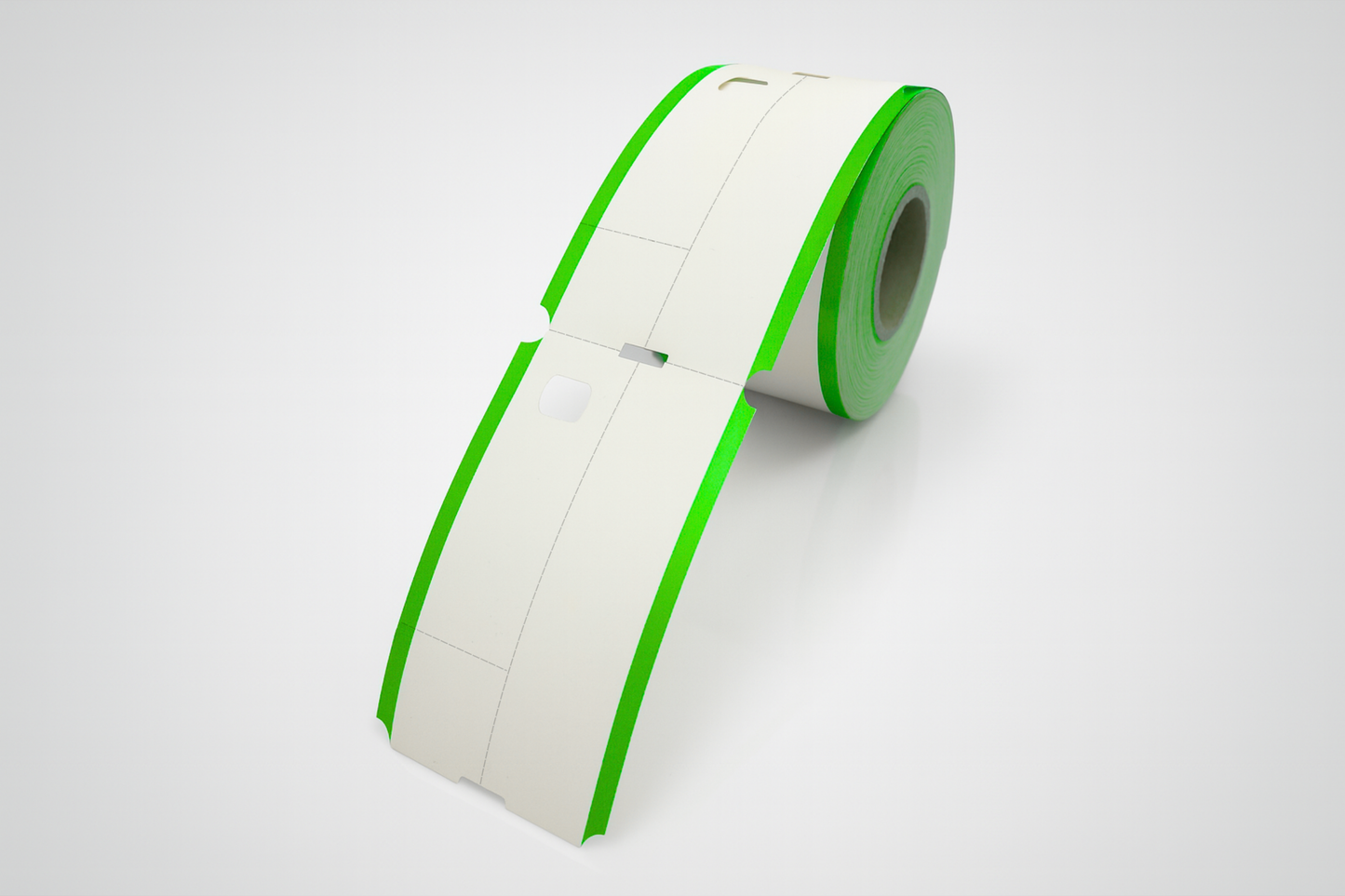 Třídílné termální vstupenky do šatny na roli