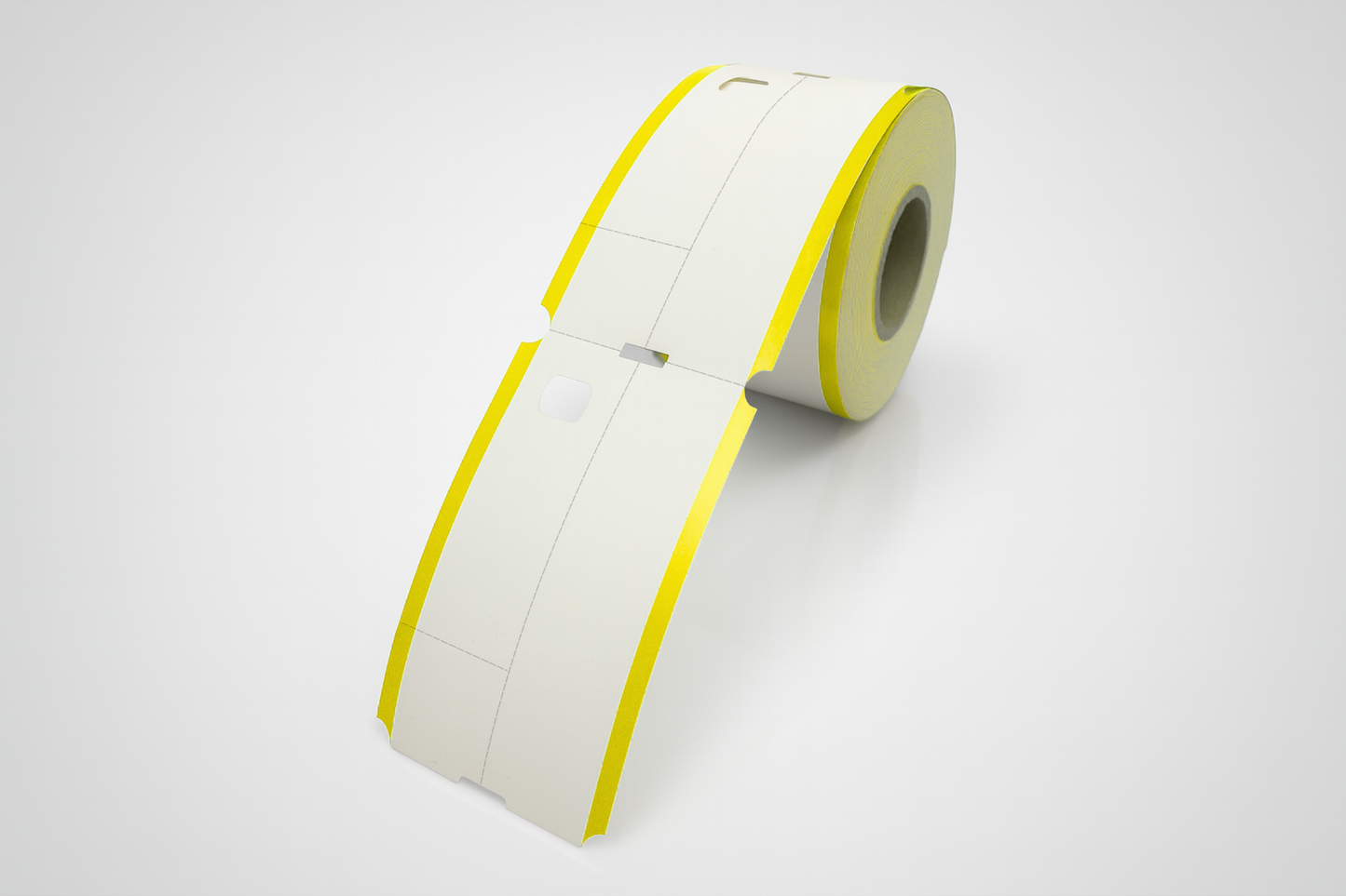 Třídílné termální vstupenky do šatny na roli