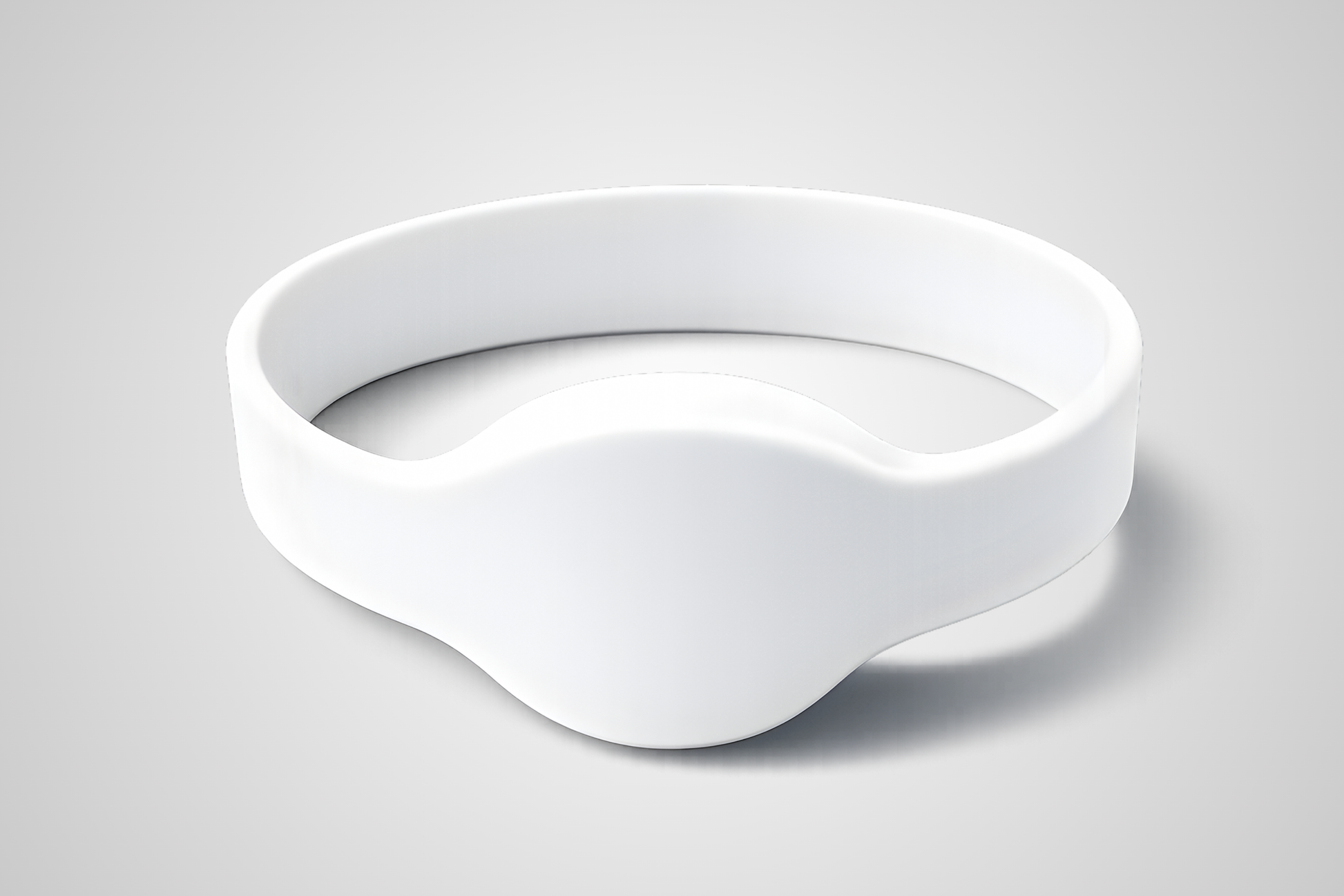 Silikonový náramek s bílým štítkem a NFC modelem JM01 od JM Band®.